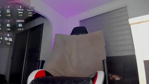 Snapshot of dereckhardd chatting on 23, 9, 2025 dereckhardd online show from 23, 9, 2025