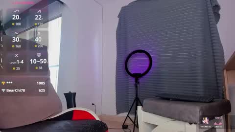 Snapshot of dereckhardd chatting on 28, 9, 2025 dereckhardd online show from 28, 9, 2025