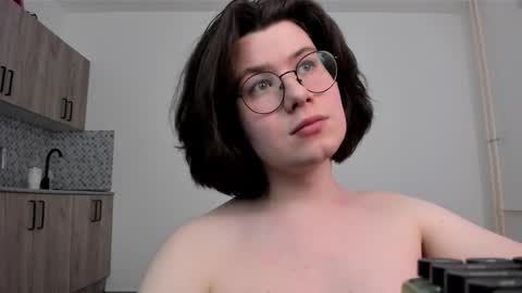 Snapshot of derek_shameless chatting on 26, 3, 2026 Derek online show from 26, 3, 2026