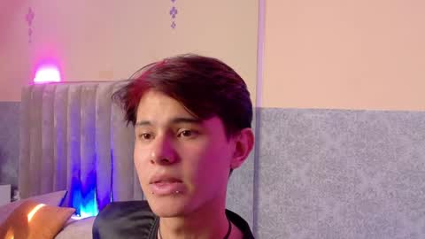 derek_sinn online show from 30, 4, 2026
