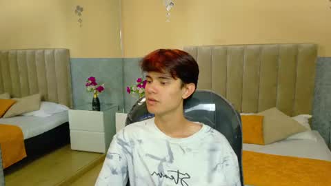 derek_sinn online show from 12, 6, 2026