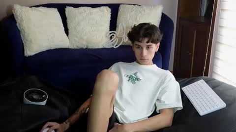 Derek online show from 15, 11, 2025