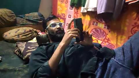 Snapshot of desi_boy799417 chatting on 19, 10, 2025 desi_boy799417 online show from 19, 10, 2025