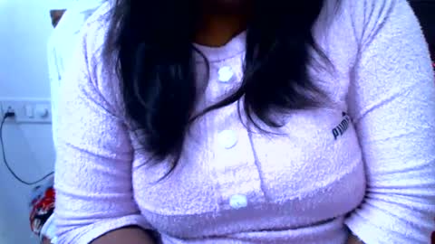 Snapshot of desi_punjabn chatting on 4, 1, 2025 simran online show from 4, 1, 2025