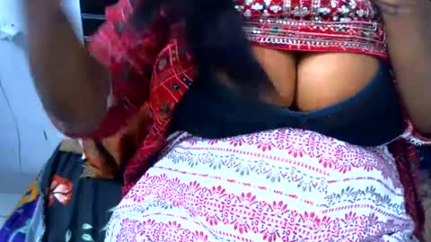 Snapshot of desi_punjabn chatting on 27, 2, 2025 simran online show from 27, 2, 2025