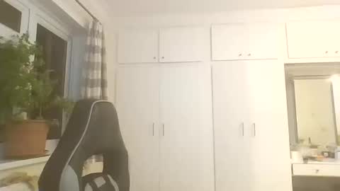 desiboi9 online show from 22, 9, 2025