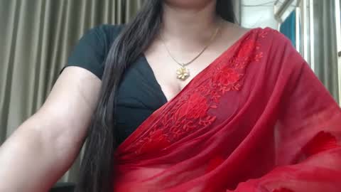 Snapshot of desimaisa130 chatting on 7, 12, 2024 Maisa online show from 7, 12, 2024