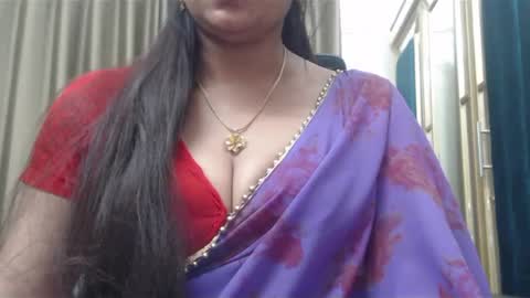 Snapshot of desimaisa130 chatting on 16, 12, 2024 Maisa online show from 16, 12, 2024