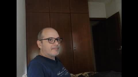 Desing online show from 18, 10, 2025