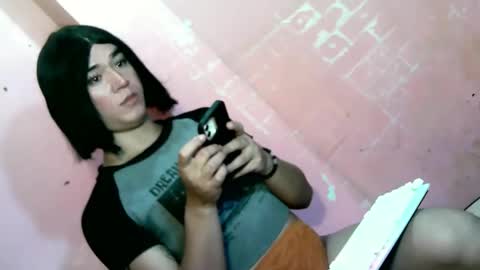 Snapshot of desirable_lorinexx chatting on 4, 12, 2024 LORINE online show from 4, 12, 2024