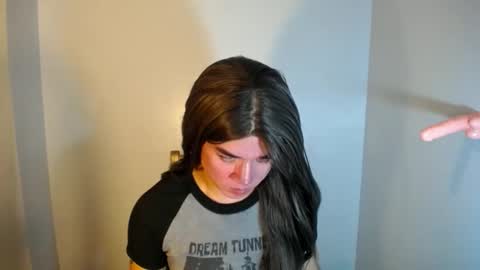 Snapshot of desirable_lorinexx chatting on 30, 12, 2024 LORINE online show from 30, 12, 2024
