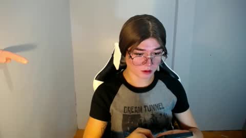 Snapshot of desirable_lorinexx chatting on 7, 1, 2025 LORINE online show from 7, 1, 2025