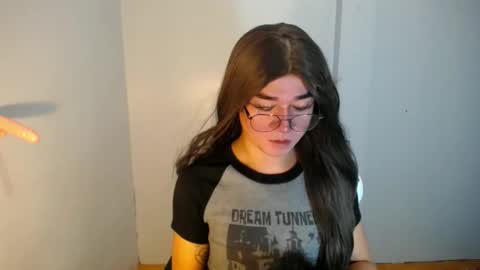 Snapshot of desirable_lorinexx chatting on 11, 1, 2025 LORINE online show from 11, 1, 2025