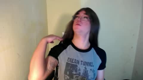 Snapshot of desirable_lorinexx chatting on 16, 1, 2025 LORINE online show from 16, 1, 2025