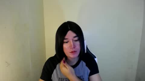 Snapshot of desirable_lorinexx chatting on 17, 2, 2025 LORINE online show from 17, 2, 2025