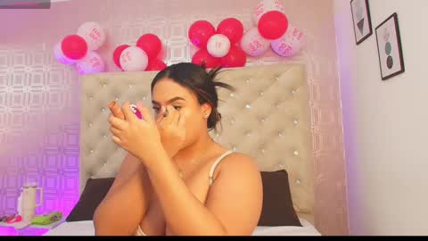 Sara Desire online show from 18, 2, 2025