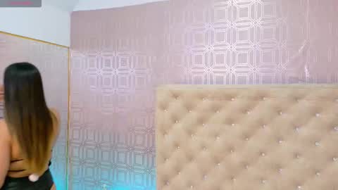 Sara Desire online show from 22, 11, 2025