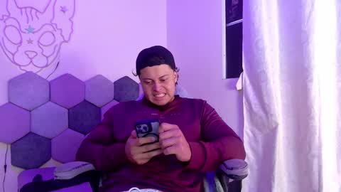 TORI AND MR. BEAR online show from 15, 9, 2025