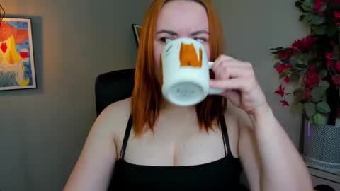 LAYLA online show from 9, 3, 2026