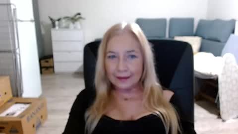 S O F I A online show from 17, 12, 2024