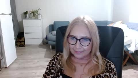 S O F I A online show from 27, 1, 2025