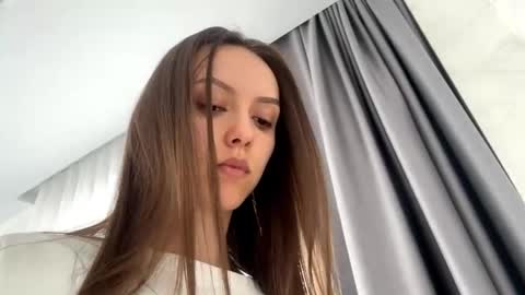 Ksenia online show from 14, 5, 2026