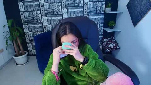 Desiring Angel online show from 15, 12, 2025