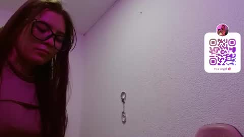 destinya_ online show from 24, 6, 2026
