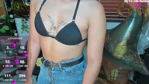 Snapshot of destinyhills_ chatting on 21, 3, 2026 Destiny online show from 21, 3, 2026