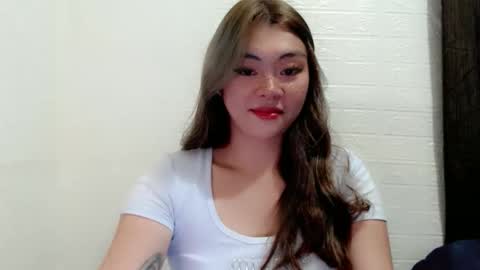 Snapshot of destinyroxie chatting on 19, 10, 2025 ROXIE online show from 19, 10, 2025