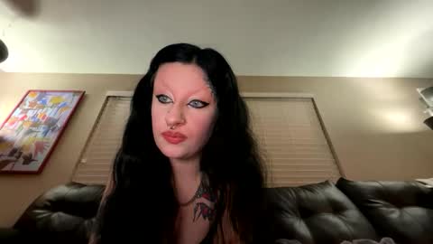 Snapshot of destroyliv chatting on 21, 2, 2026 Liv Vermillion online show from 21, 2, 2026