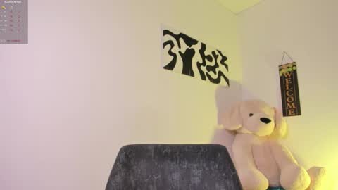 Snapshot of desty_y chatting on 1, 2, 2026 desty_y online show from 1, 2, 2026