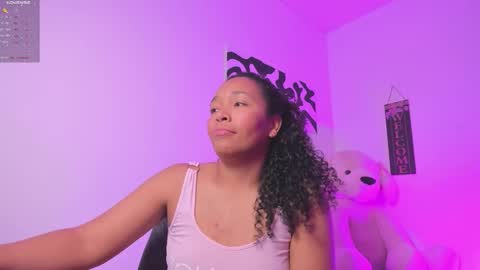 Snapshot of desty_y chatting on 3, 2, 2026 desty_y online show from 3, 2, 2026