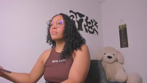 Snapshot of desty_y chatting on 7, 4, 2026 desty_y online show from 7, 4, 2026