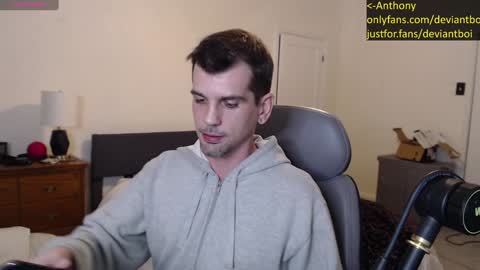 Snapshot of deviantill chatting on 5, 12, 2024 Anthony online show from 5, 12, 2024