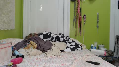 poutyangel online show from 10, 1, 2026