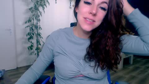 Snapshot of devilishwendy chatting on 4, 12, 2024 Wendyin pvt all from tipmenu free except anal and big dildo online show from 4, 12, 2024