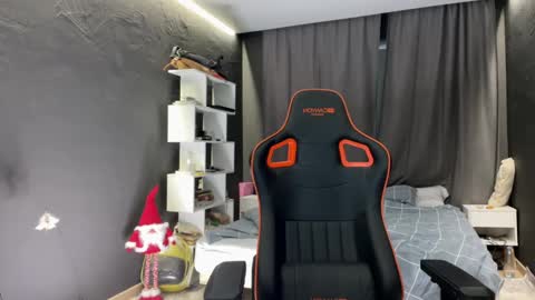 devilnut1 online show from 28, 11, 2025