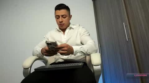 Devin Hunter online show from 16, 1, 2026