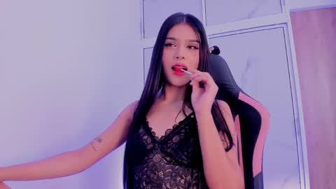 Snapshot of devours_fire chatting on 30, 3, 2026 Sara 3 online show from 30, 3, 2026