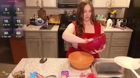 Devyn Reign online show from 6, 11, 2025