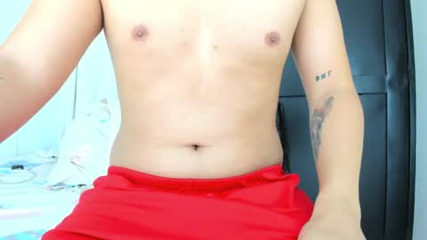 Snapshot of dewolk chatting on 20, 3, 2026 thumb up me please its important online show from 20, 3, 2026