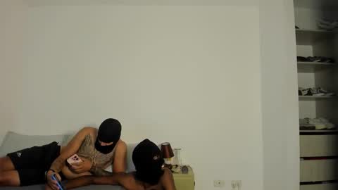 Snapshot of deyian chatting on 2, 10, 2025 deyian online show from 2, 10, 2025