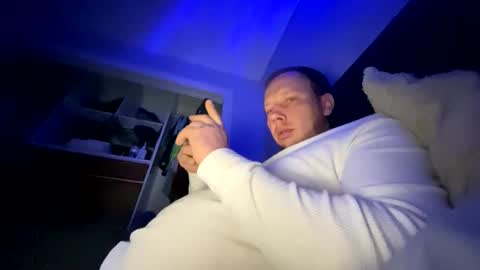 deznuts130 online show from 27, 1, 2025