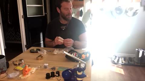 dgrabbin online show from 27, 10, 2025