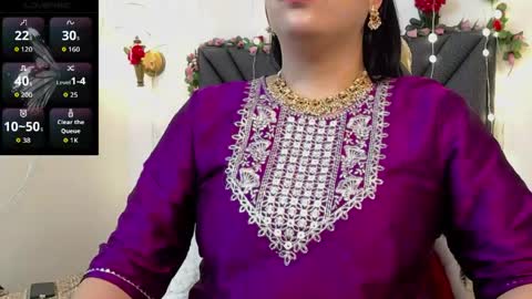 dharanisnisha online show from 4, 5, 2026
