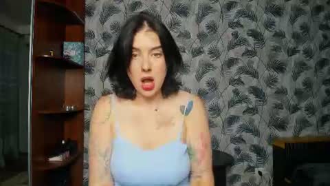 Snapshot of di_fetish chatting on 23, 7, 2026 Dina online show from 23, 7, 2026