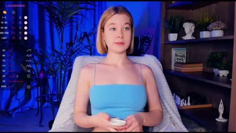 Snapshot of di_huny chatting on 12, 12, 2024 Arina online show from 12, 12, 2024