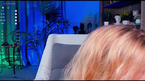 Snapshot of di_huny chatting on 26, 1, 2025 Arina online show from 26, 1, 2025
