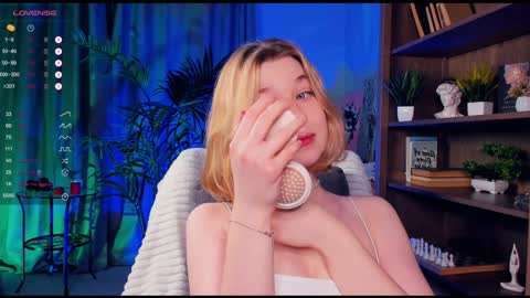 Snapshot of di_huny chatting on 30, 1, 2025 Arina online show from 30, 1, 2025